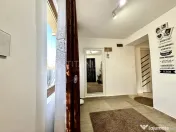 Se vinde “acasa”, 4 camere decomandate, panouri+bater... 