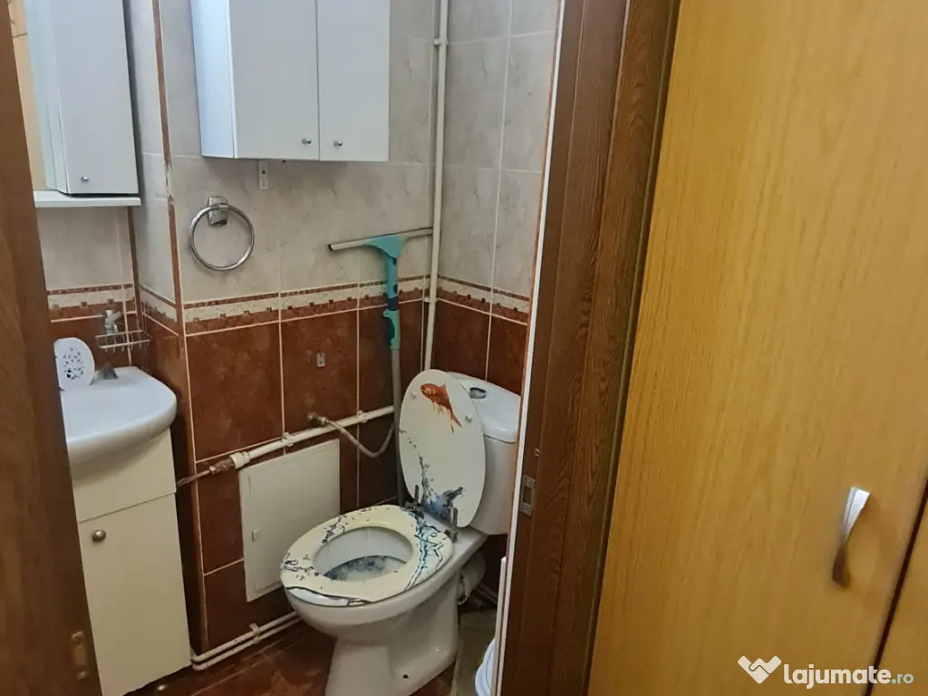 Garsonieră de închiriat în Mun. Târgoviște, str.Avram Iancu, nr.7, bl.54, etj. 5