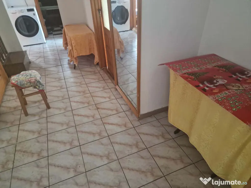 Ap 3 Cam Maratei str Progresului 70mp etaj 1 decomandat centrala