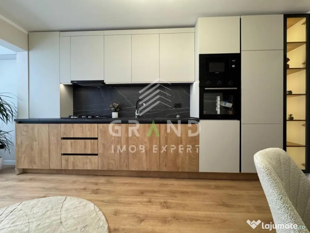 Apartament 3 camere + 2 băi I complet renovat I Fântânele