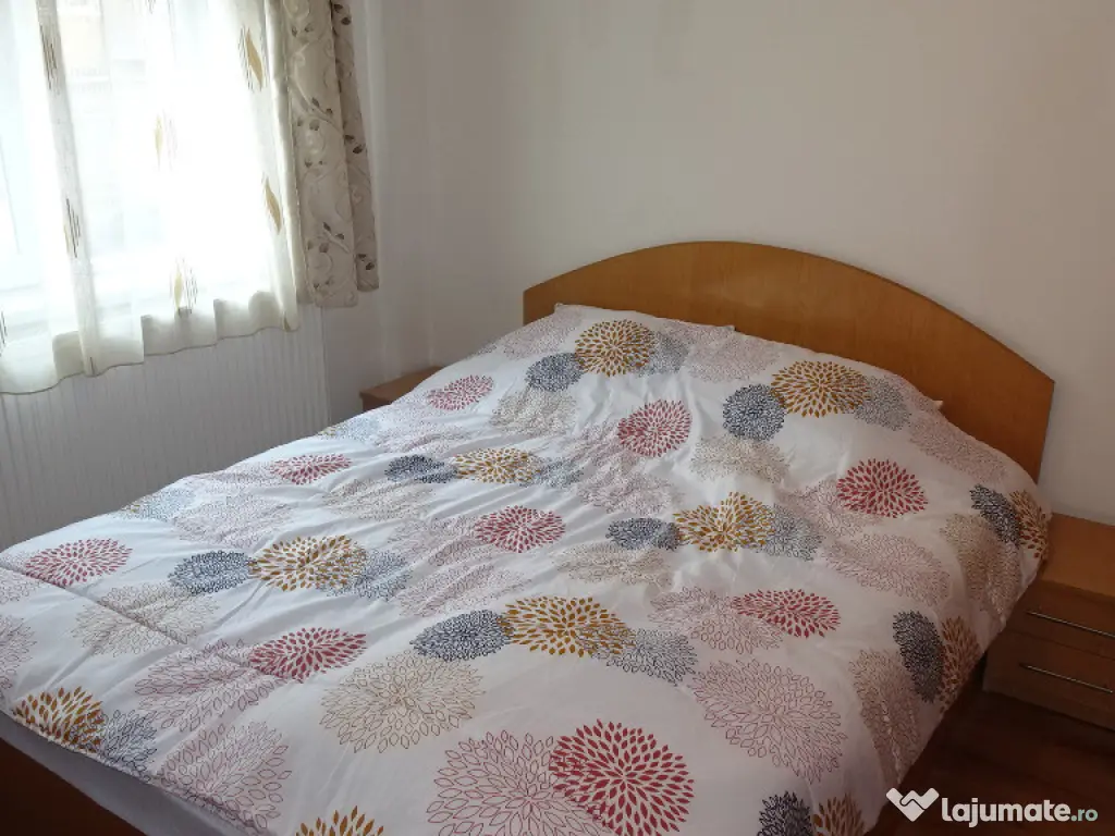 Inchiriez apartament cu 2 camere decomandat in Deva, M. Averescu, et 1