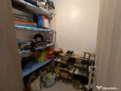 Apartament 2 camere, decomandat - zona Tractorul 