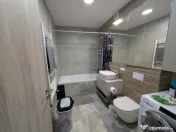 Apartament 2 camere, decomandat - zona Tractorul 