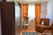Apartament cu 3 camere de vanzare | Mobilat | Malu Rosu |... 