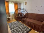Apartament cu 3 camere de vanzare | Mobilat | Malu Rosu |... 
