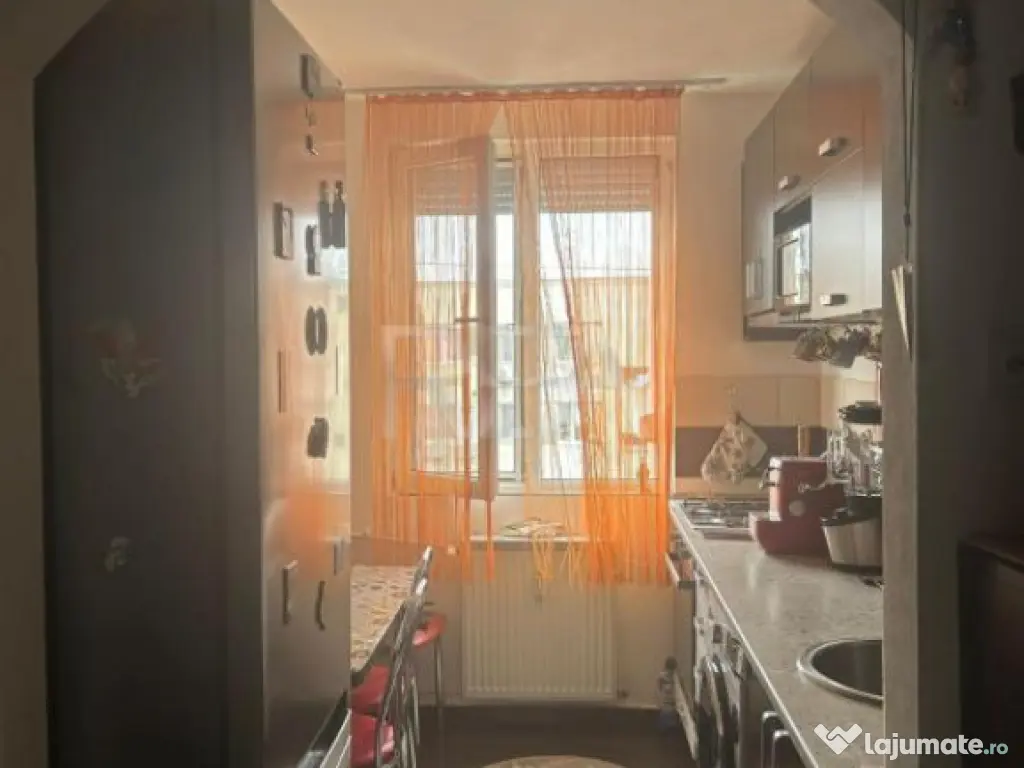 Apartament 3 camere Soseaua Colentina , decomandat - 5 min