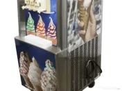 vând aparat de înghețată 