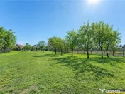 Clasa A, rezidential servicii investitional, 2.240 mp tere 