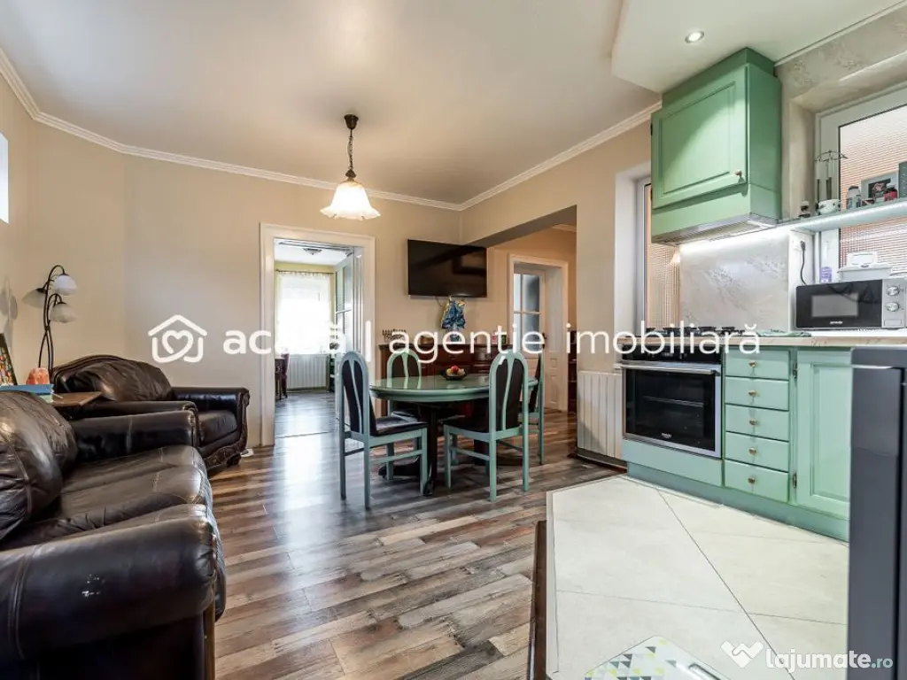 Casa solida din caramida - 8 camere - zona Sega, UTA - CO...