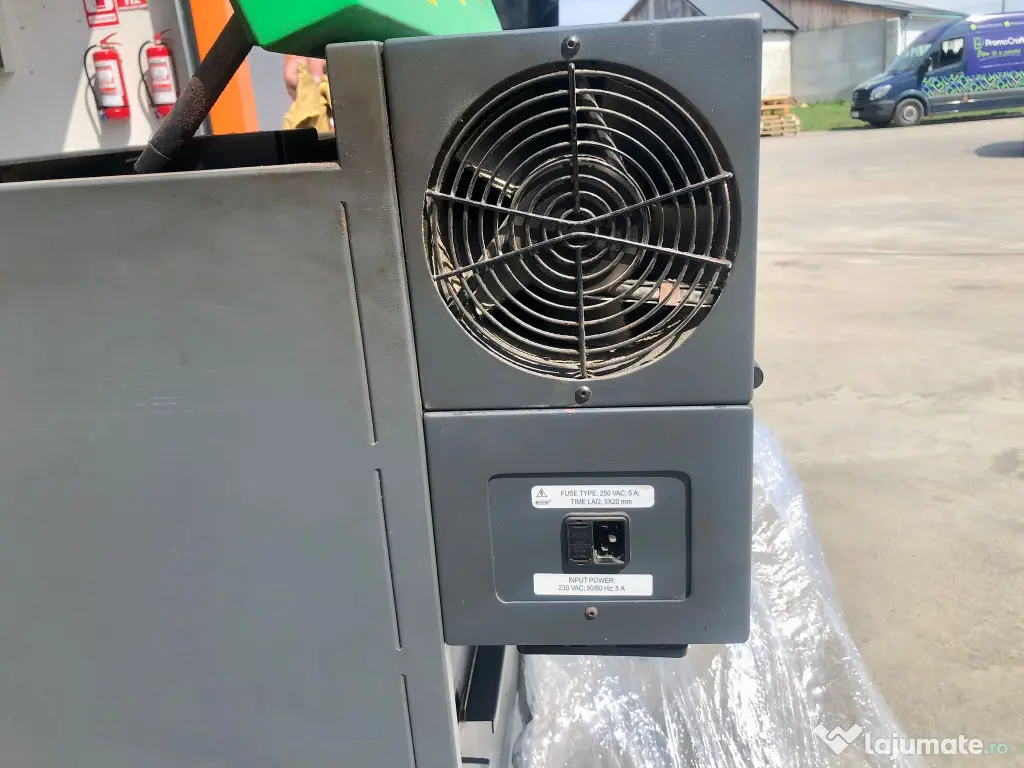 Laser CO2 Universal Laser Systems ULR-30 – de vânzare