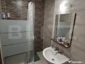 Apartament cu 2 camere, decomandate, terasa 8 mp, parcare su 