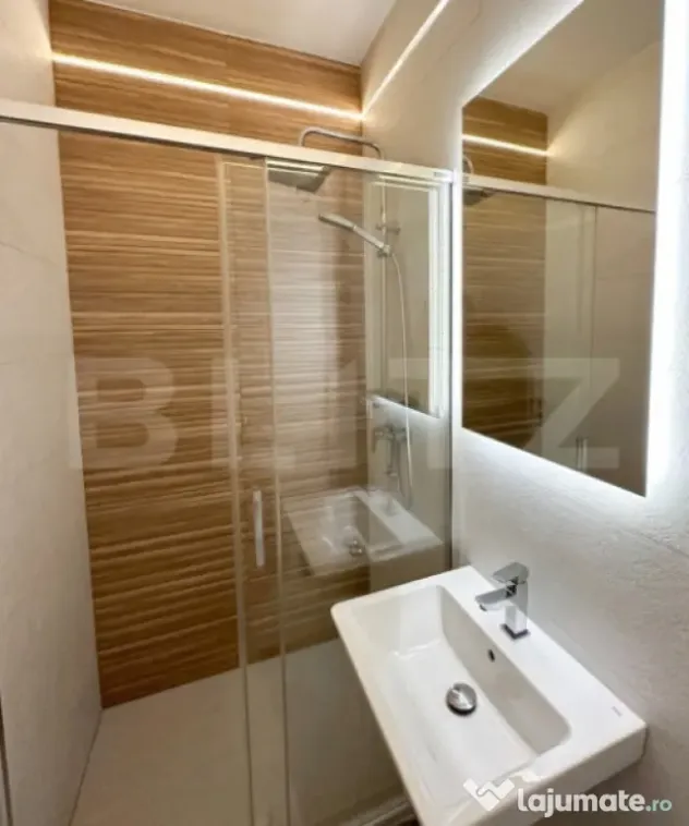 Apartament 3 camere, 70 mp, zona Calea Aradului
