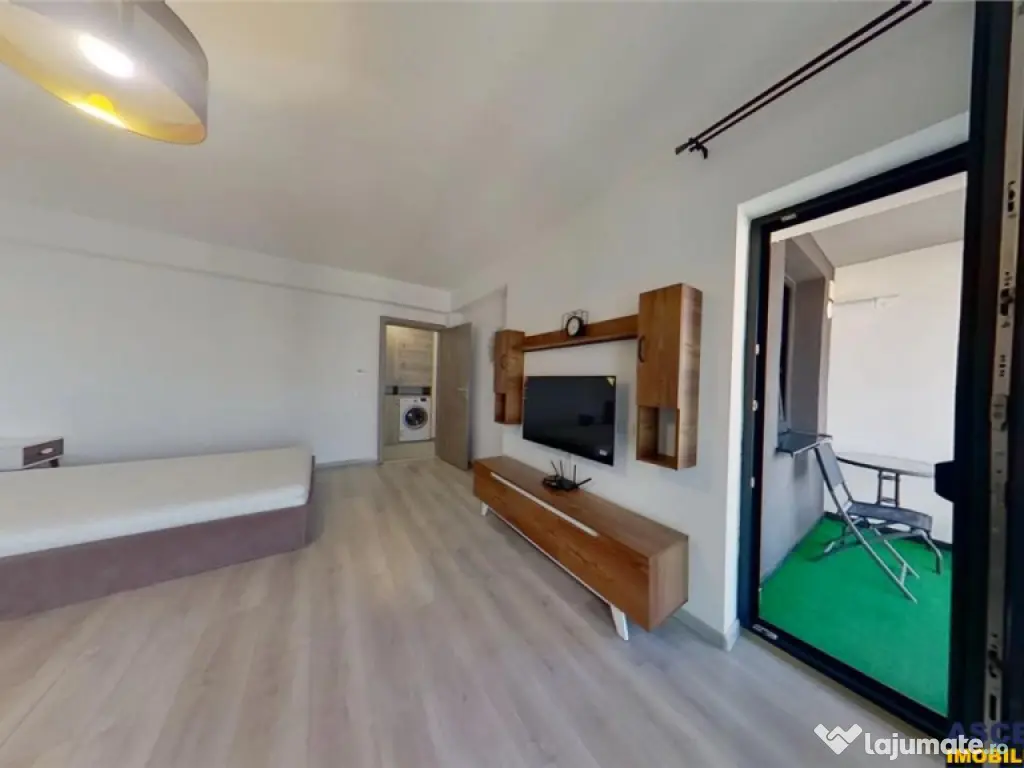 Garsoniera, decomandata, Platinum Residence, Tractorul, Bras