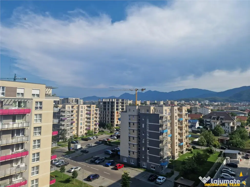 Garsoniera, decomandata, Platinum Residence, Tractorul, Bras