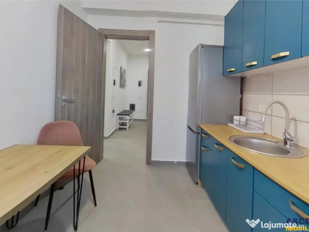 Garsoniera, decomandata, Platinum Residence, Tractorul, Bras