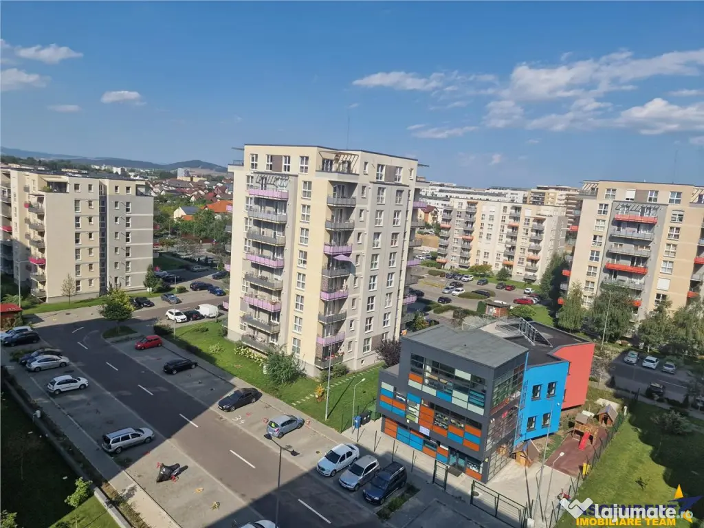 Garsoniera, decomandata, Platinum Residence, Tractorul, Bras