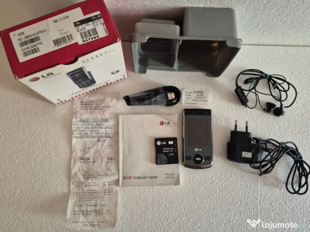 Telefon LG GD330