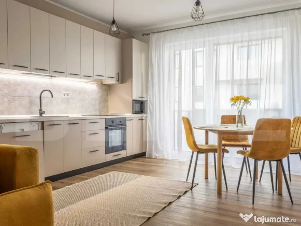 Apartament cu 2 camere, prima inchiriere in complex nou, zon