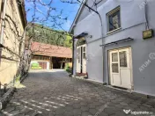 Casa renovata cu 4 camere si 2 bai in Gura Raului judet Sibi 