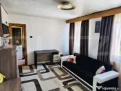 Apartament de vânzare 2 camere, 53 mp, zona Central 