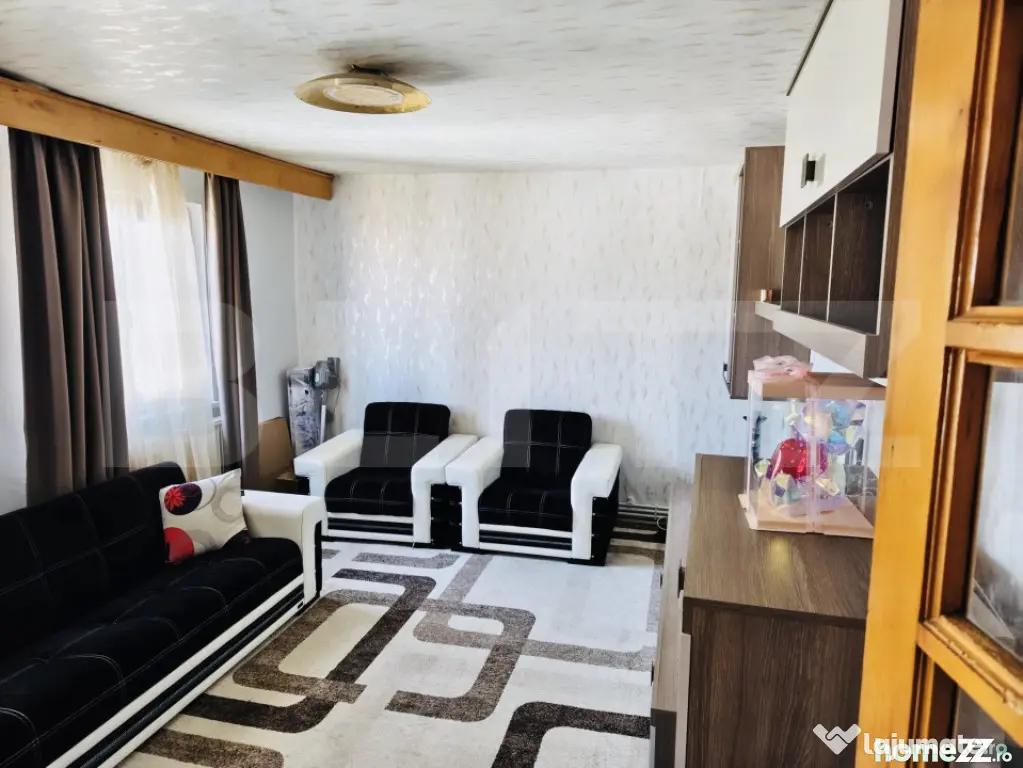 Apartament de vânzare 2 camere, 53 mp, zona Central - Targoviste (Dambovita)