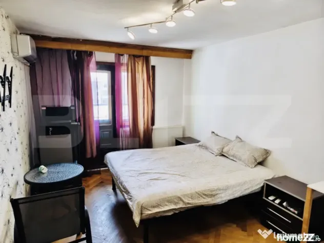 Apartament de vânzare 2 camere, 53 mp, zona Central - Targoviste (Dambovita)