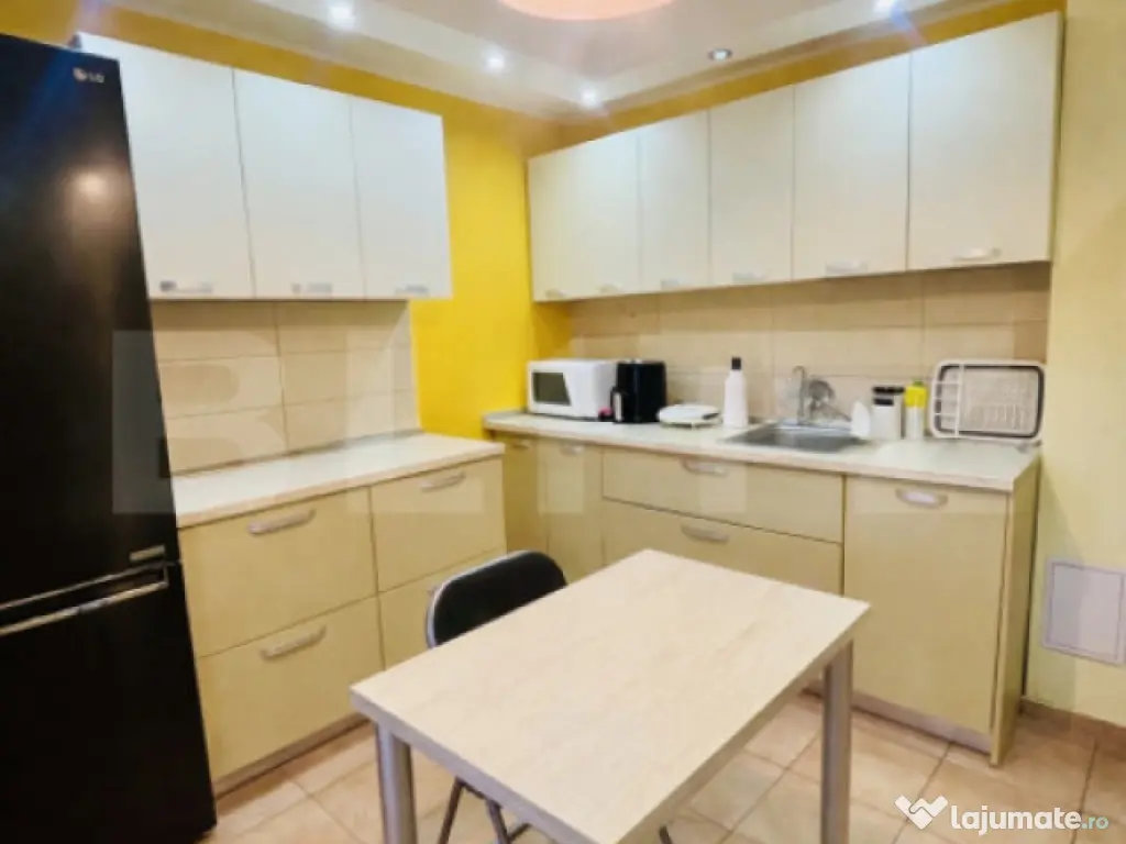 Apartament cu 2 camere, decomandat, 2 balcoane – la 3 min