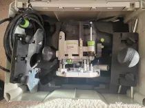 Scule noi PRETURI IN POZE