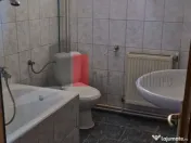 CASA DE VANZARE IN BUSTENI- POIANA TAPULUI 