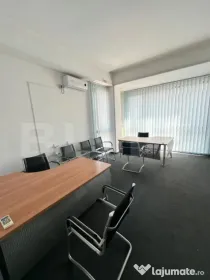 Spatiu de birouri modern cu locuri de parcare in curte