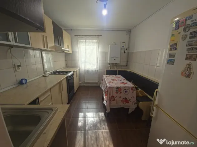 Poarta 6 apartament 2 camere parter centrala gaze