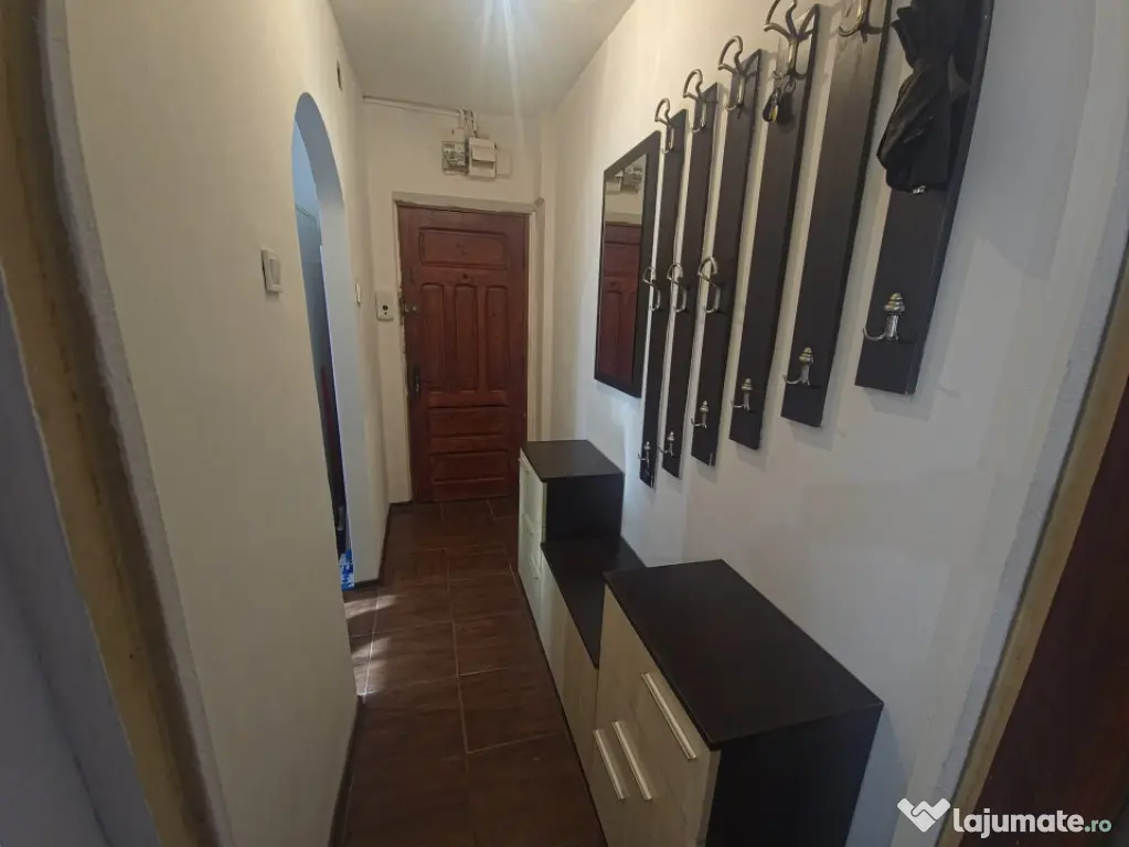 Poarta 6 apartament 2 camere parter centrala gaze