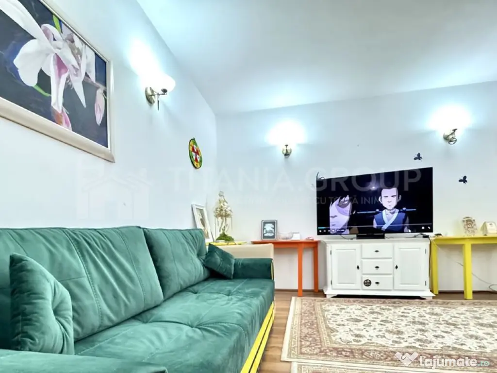 Casă individuală cochetă, cu priveliște, garaj, teren...