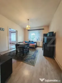 Casa individuala, 3 camere, 98 mp, 827 mp teren, zona Centra