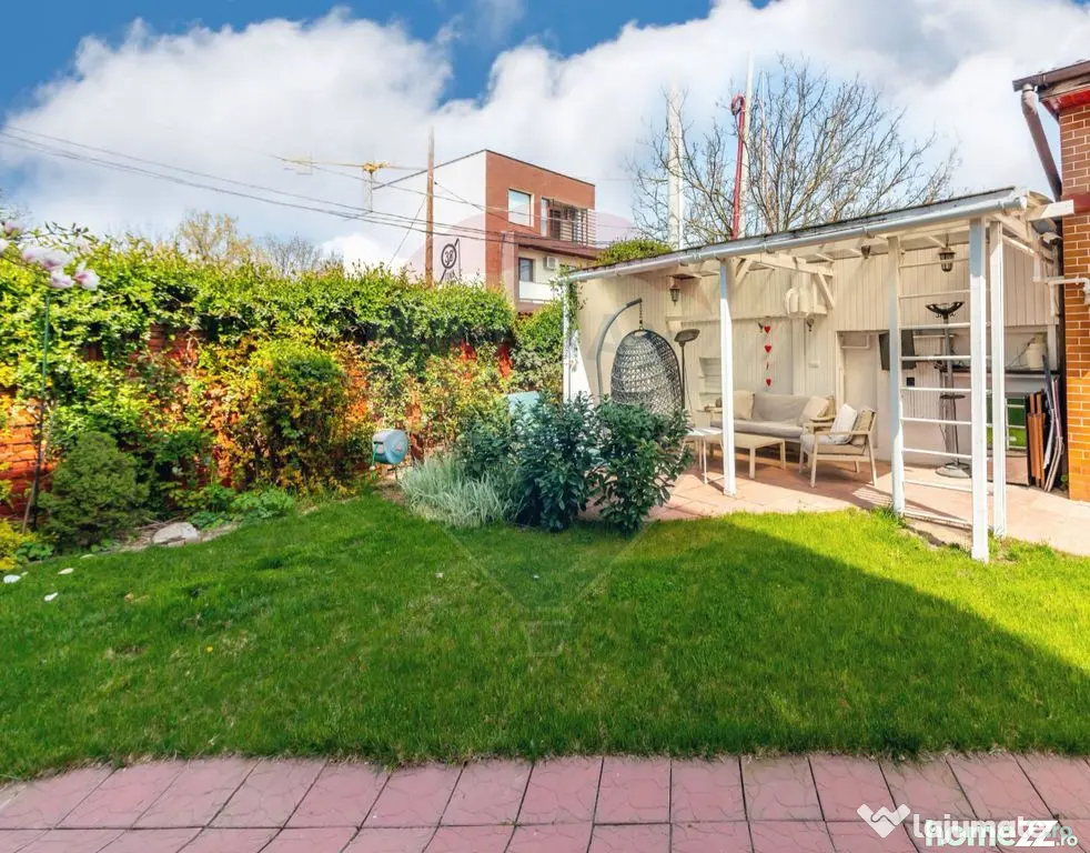 Casă / Vilă + cladire birouri de vanzare in Aviatiei, v... - Bucuresti (Bucuresti-Ilfov)
