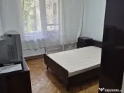 Apartament 3 camere, decomandat, 2 băi, etaj 1, zonă lini? 