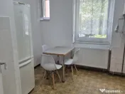 Apartament 3 camere, decomandat, 65 mp, etaj 1, zona Sasar 