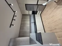 Inchiriez Ap cu un dormitor in Floresti