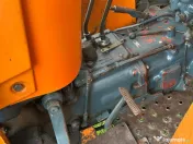 Tractor Fiat 550 cutie cu reductor și ambreiaj pe priză 0753—682—936 