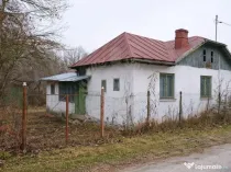 TEREN//CASA BATRANEASCA //SLANIC PRAHOVA