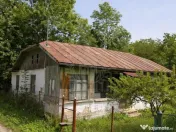 TEREN//CASA BATRANEASCA //SLANIC PRAHOVA 