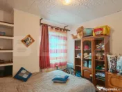 2 Proprietati, 320 mp utili, in centrul Turzii 