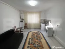 Garsoniera 21 mp, etaj intermediar, centrala proprie, Dambul