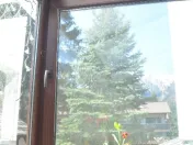 Apartament cu trei camere situat in Busteni 