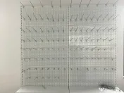 Raft cu Spate Perforat 225x95 cm – Bază 50 cm + Polita 40 cm, alb-rosu 