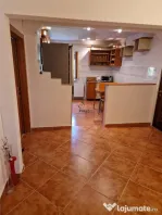 Dambovita 3 camere Decomandat etaj 4