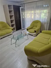 Dambovita 3 camere Decomandat etaj 4 