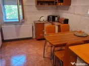 Dambovita 3 camere Decomandat etaj 4 