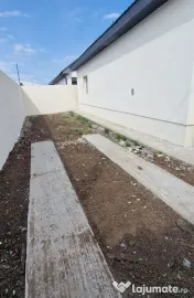 Casa situata in Lumina zona baza sportiva 