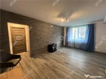 Apartament renovat cu 2 camere situat in zona Strand 1 din S